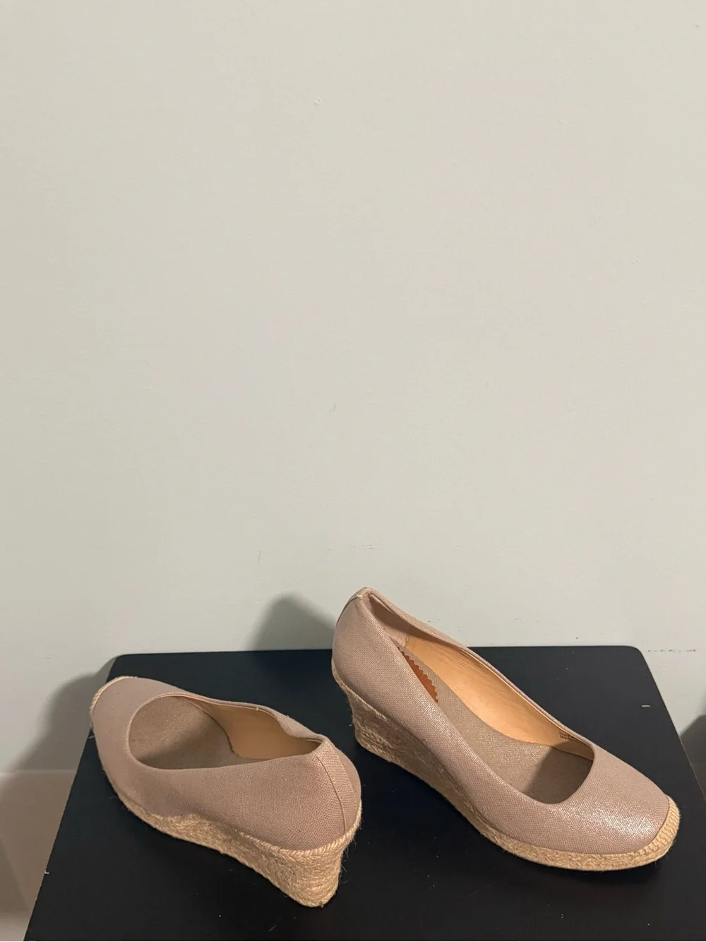 J Crew Women’s Neutral Canvas Espadrille Wedge Pumps size 10. NWOB! ❤️